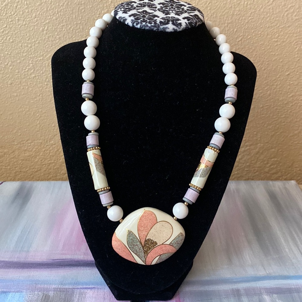 Vintage Statement Beads Necklace